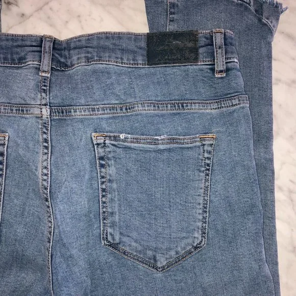 ZARA- Blue Distressed Jeans - Picture 9 of 9